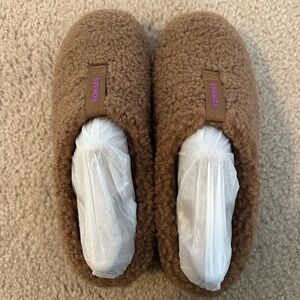 Bombas Sunday Slipper **NWT**